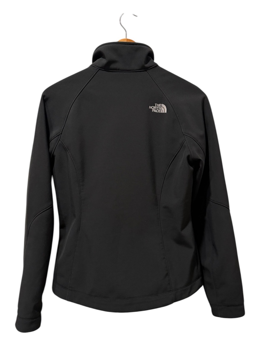 The North Face Softshell Jacket - Picture 2 of 8